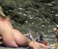 nude voyeur beach photos