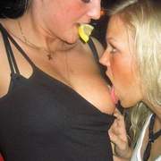lesbian oral cumming